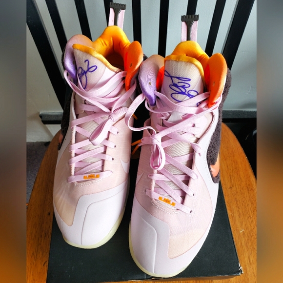 NEW Nike men's 9.5 LeBron 9 IX King of LA sneakers shoes pink furry DJ3908-600 - Picture 2 of 8